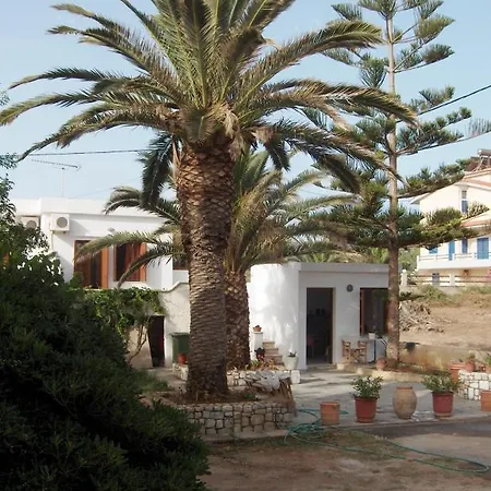 Apartment Anavaloussa
